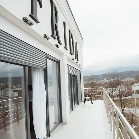 Hotel & Restaurant Frida Gjakova Dış mekan fotoğraf